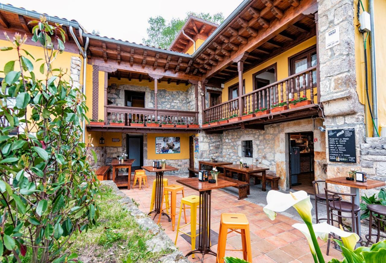 Albergue Santa Marina Buelna 외부 사진